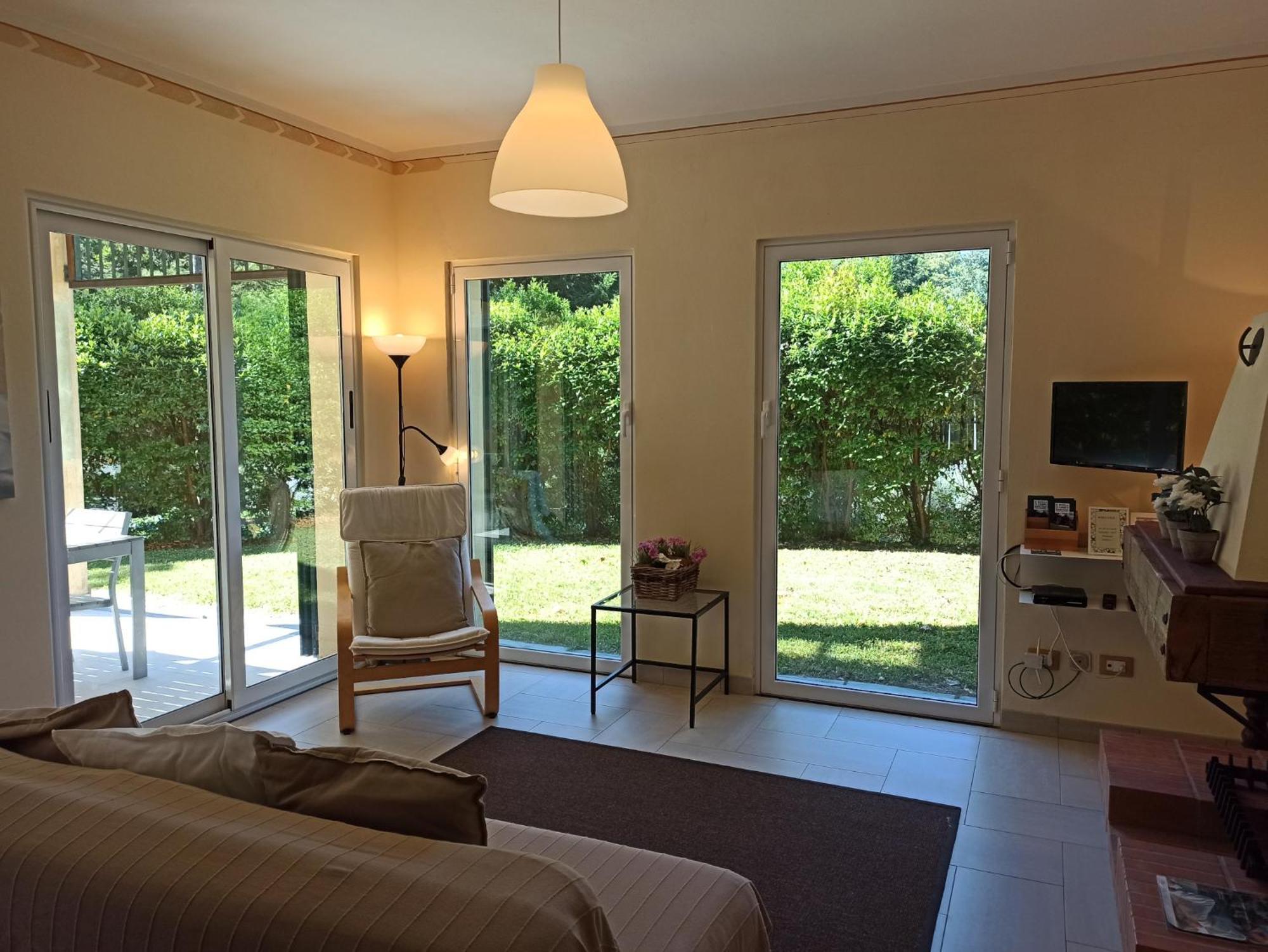 Il Bosco Di Campo Marzano Garden Apartments Borzonasca Ruang foto